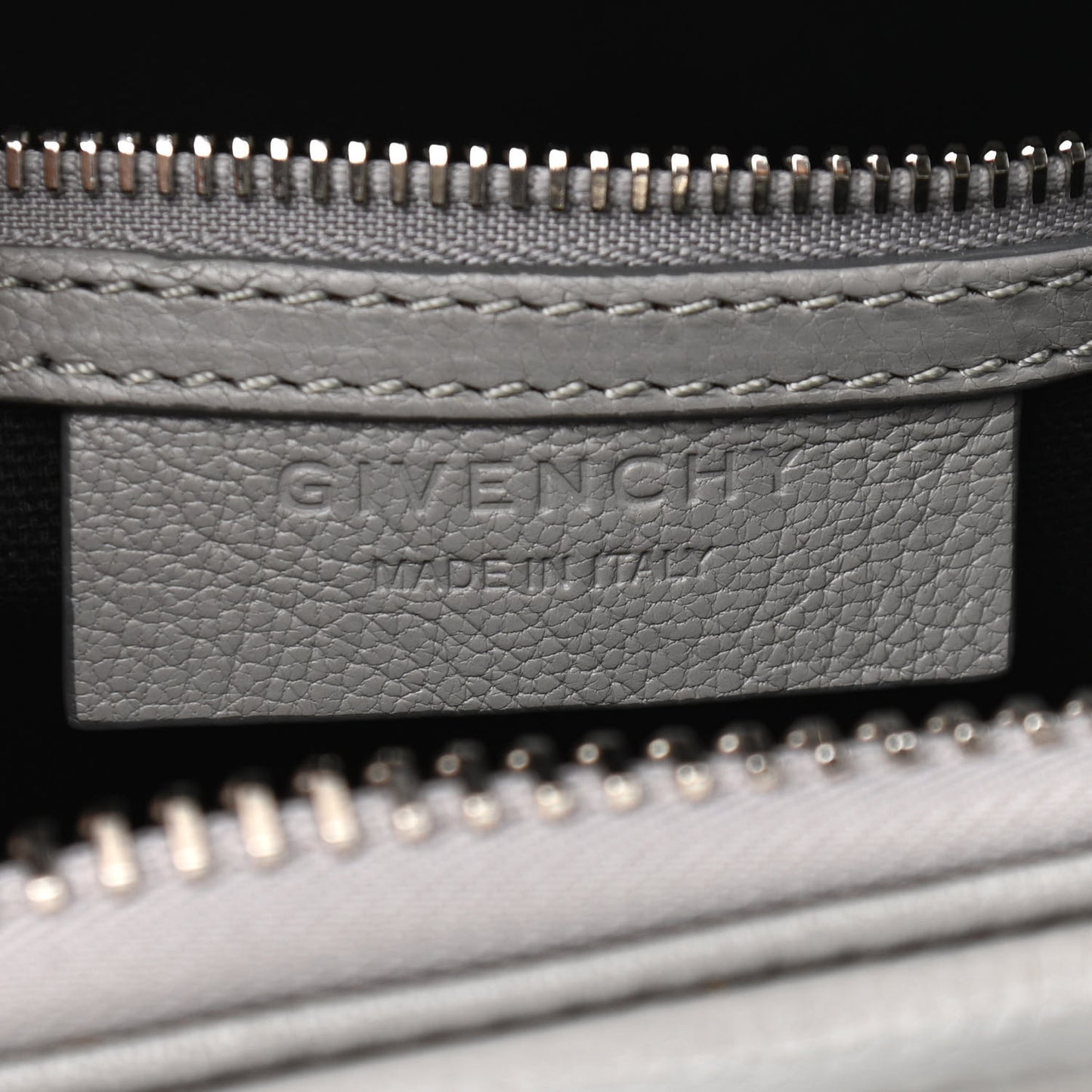 Sugar Goatskin Mini Antigona Pearl Grey