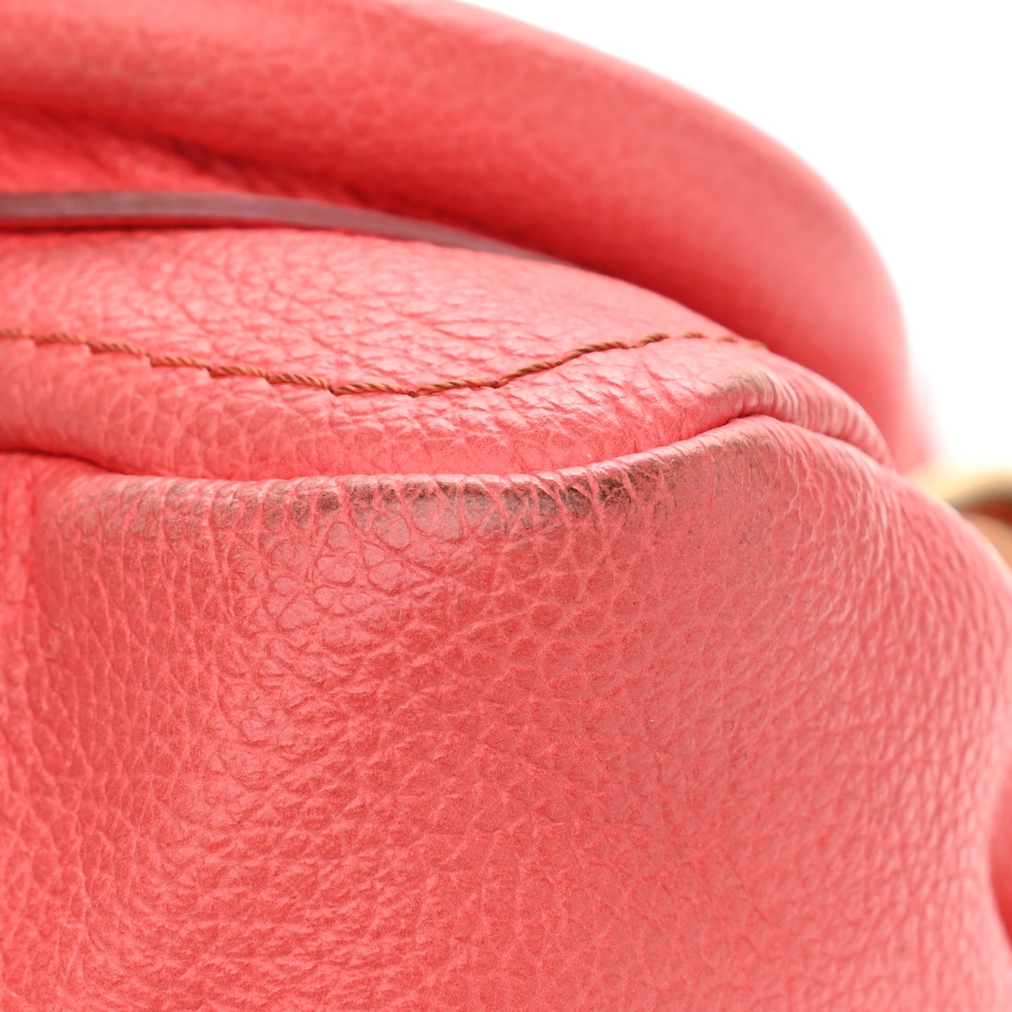 Calfskin Medium Paraty Coral