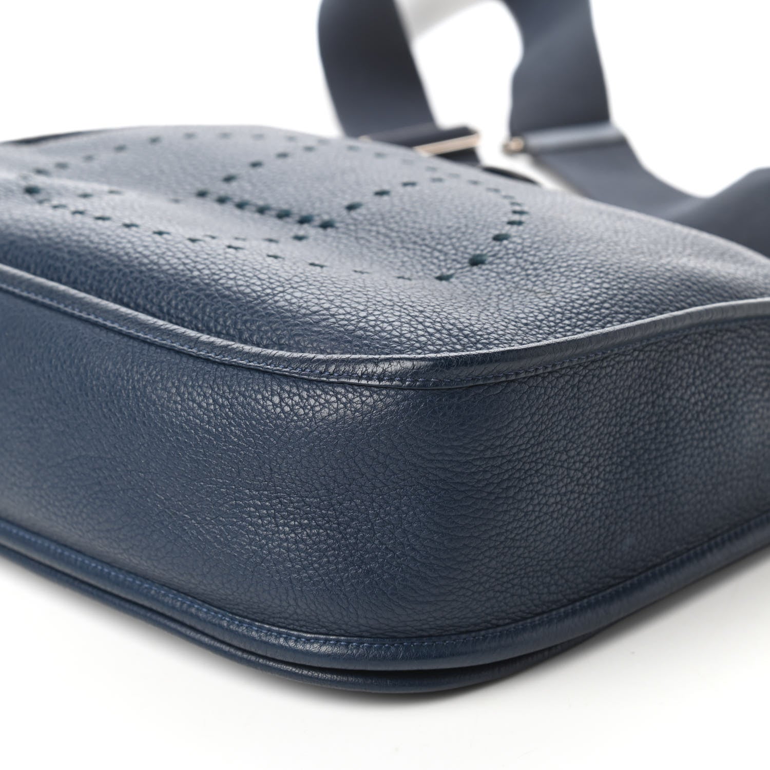 Hermes Taurillon Clemence Evelyne III GM Bleu Abysse 7 of 9