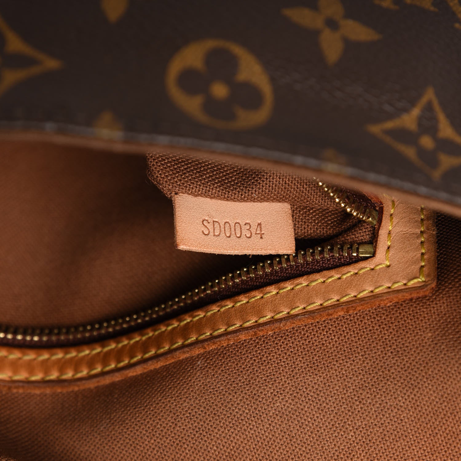 Louis Vuitton Monogram Mini Looping 9 of 10