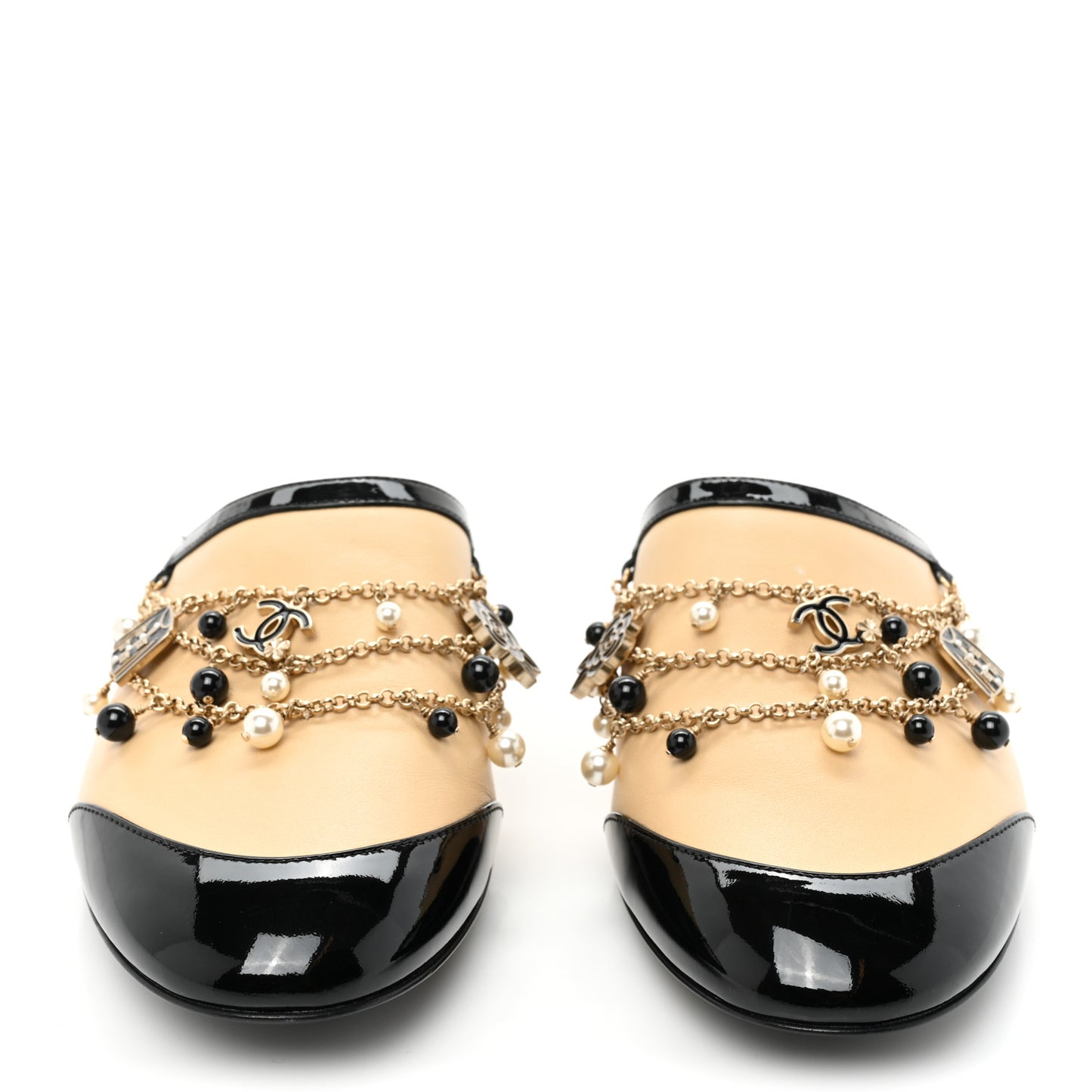 Lambskin Patent Pearl Chain Charm CC Mules 39.5 Beige Black