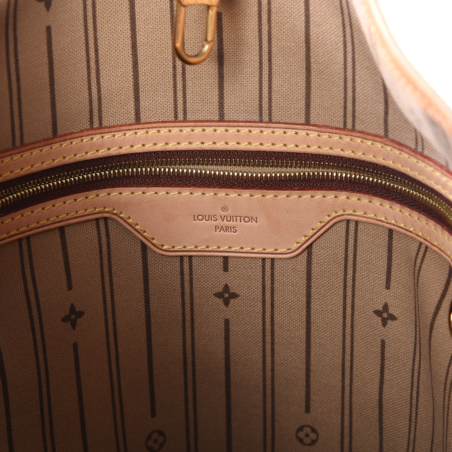 Monogram Delightful GM