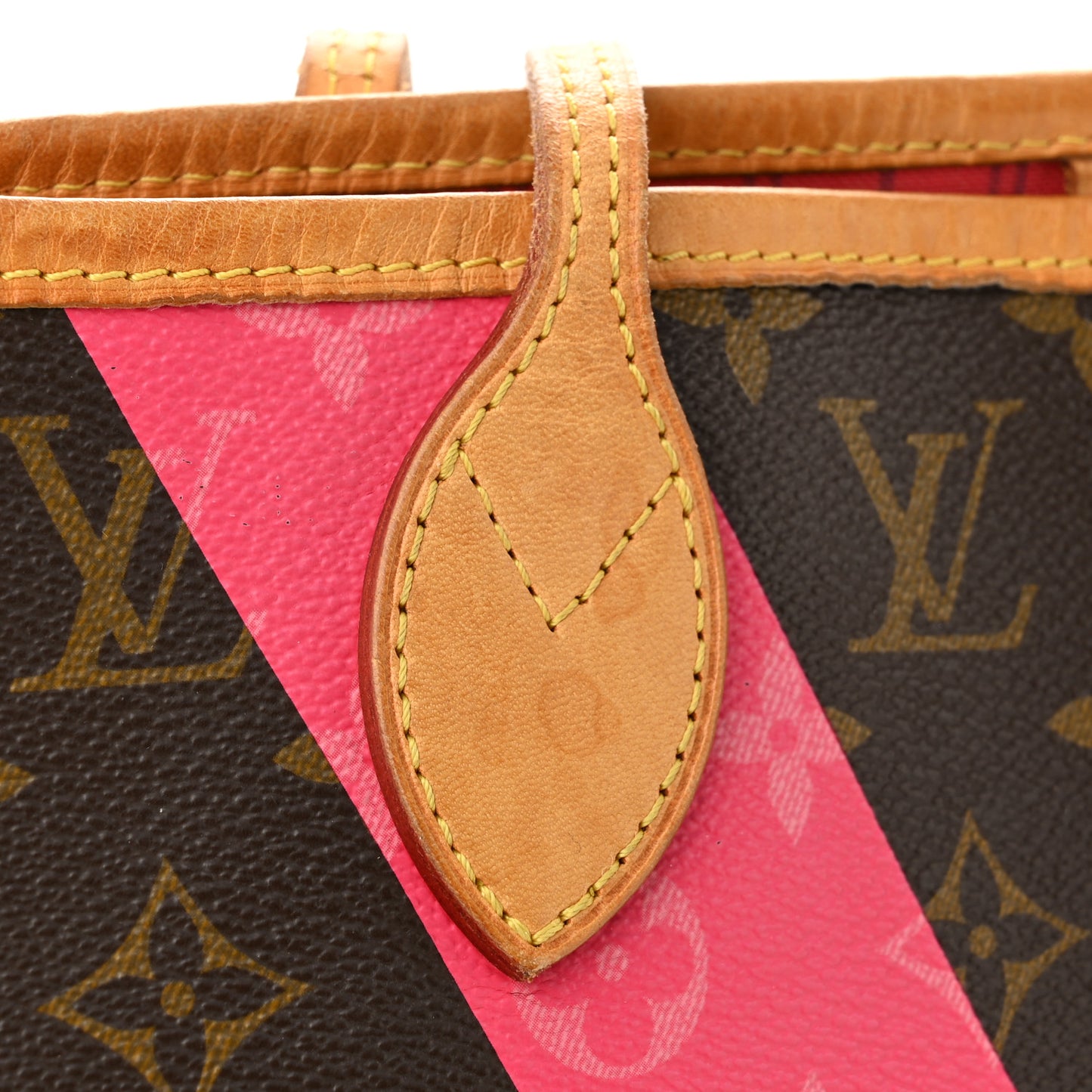 Monogram V Neverfull MM Grenade