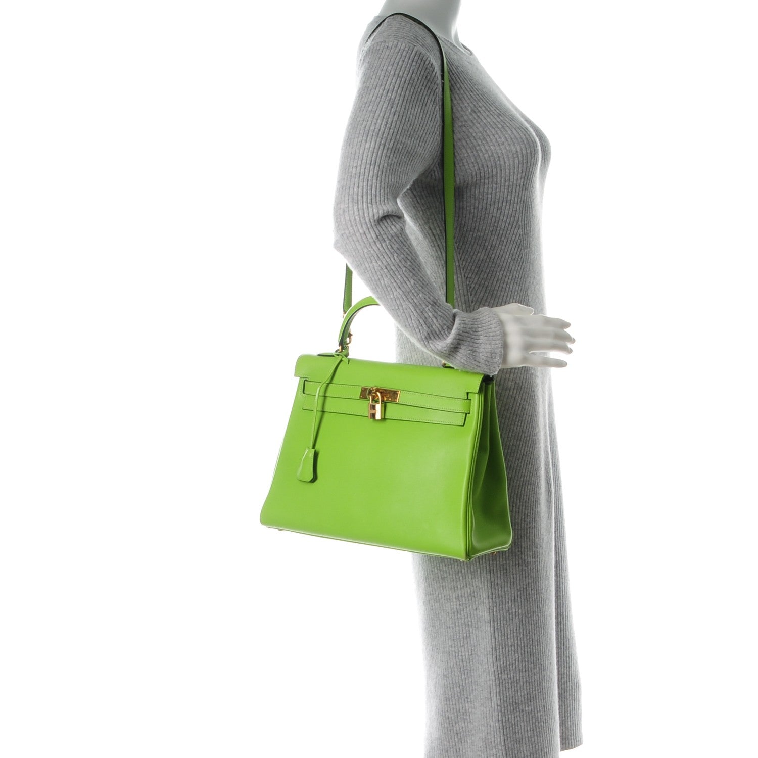 Hermes Veau Gulliver Kelly Retourne 32 Vert Cru 2 of 27