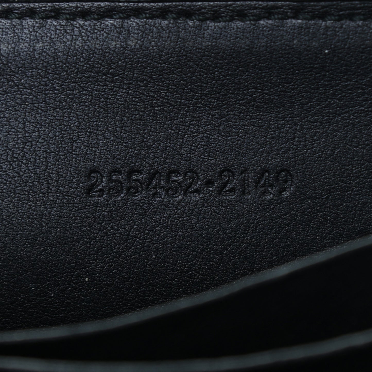 Guccissima Zip Around Card Case Black