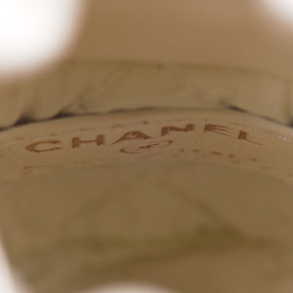 Chanel Lambskin Quilted Mini Bucket Bag With Chain White 5 of 7