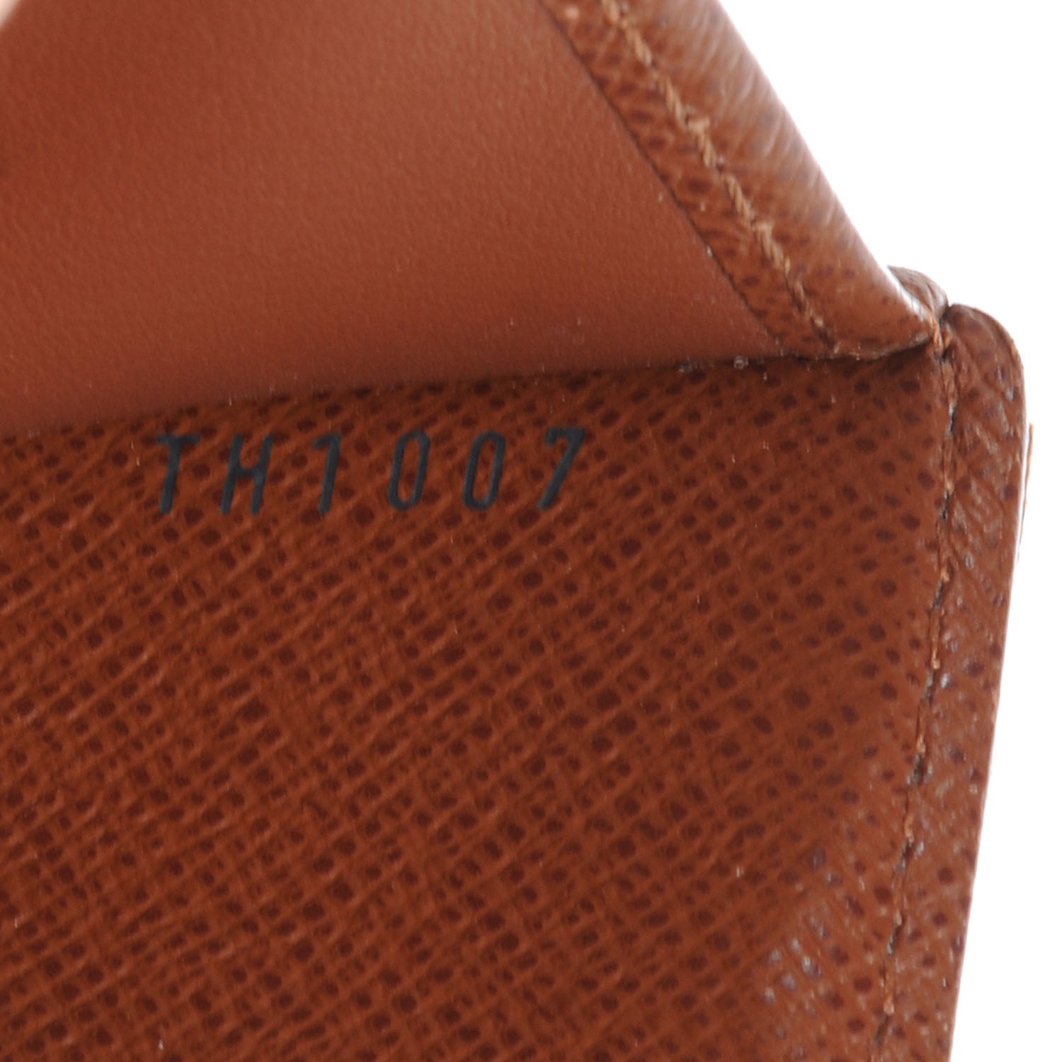Louis Vuitton Monogram Koala Wallet 7 of 7