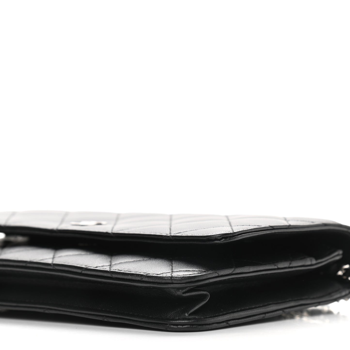 Lambskin Quilted Wallet On Chain WOC Black
