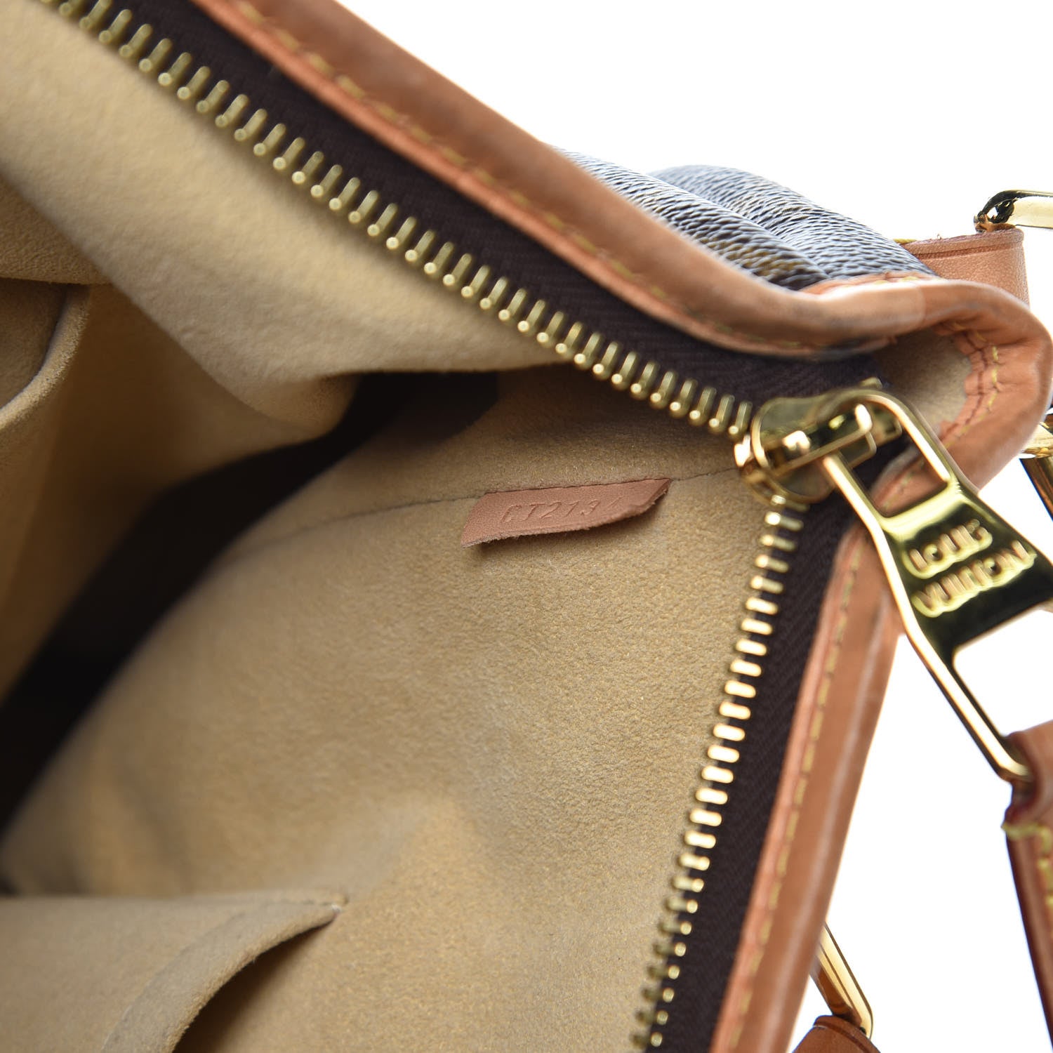 Louis Vuitton Monogram Estrela MM 7 of 17