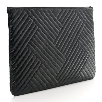Chanel Distressed Patent Chevron Quilted Medium CC Crossing Cosmetic Case Black 3 of 7