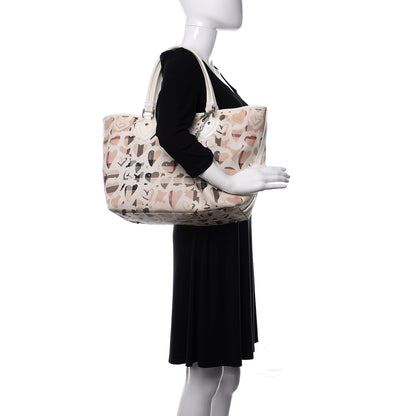 Burberry Nova Check Heart Tote White 2 of 18