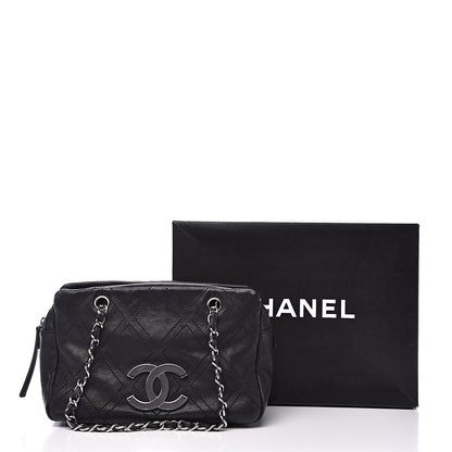 Chanel Calfskin Small Diamond Stitch Tote Black 14 of 14