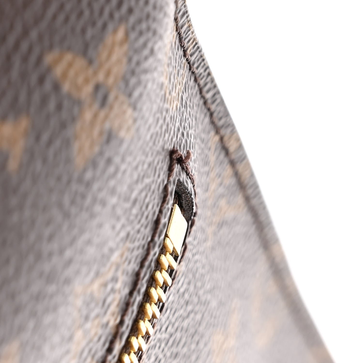 Louis Vuitton Monogram Pochette Metis 12 of 12
