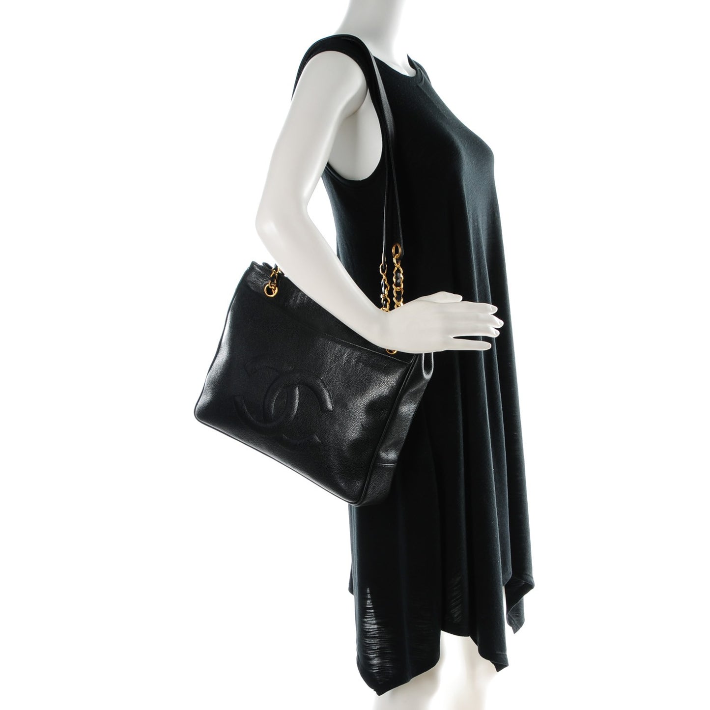 Caviar CC Shoulder Bag Black