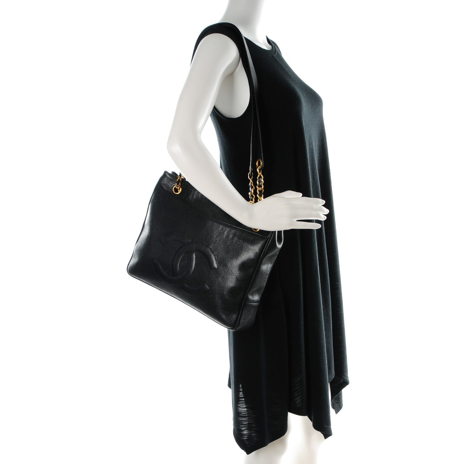Chanel Caviar CC Shoulder Bag Black 2 of 9