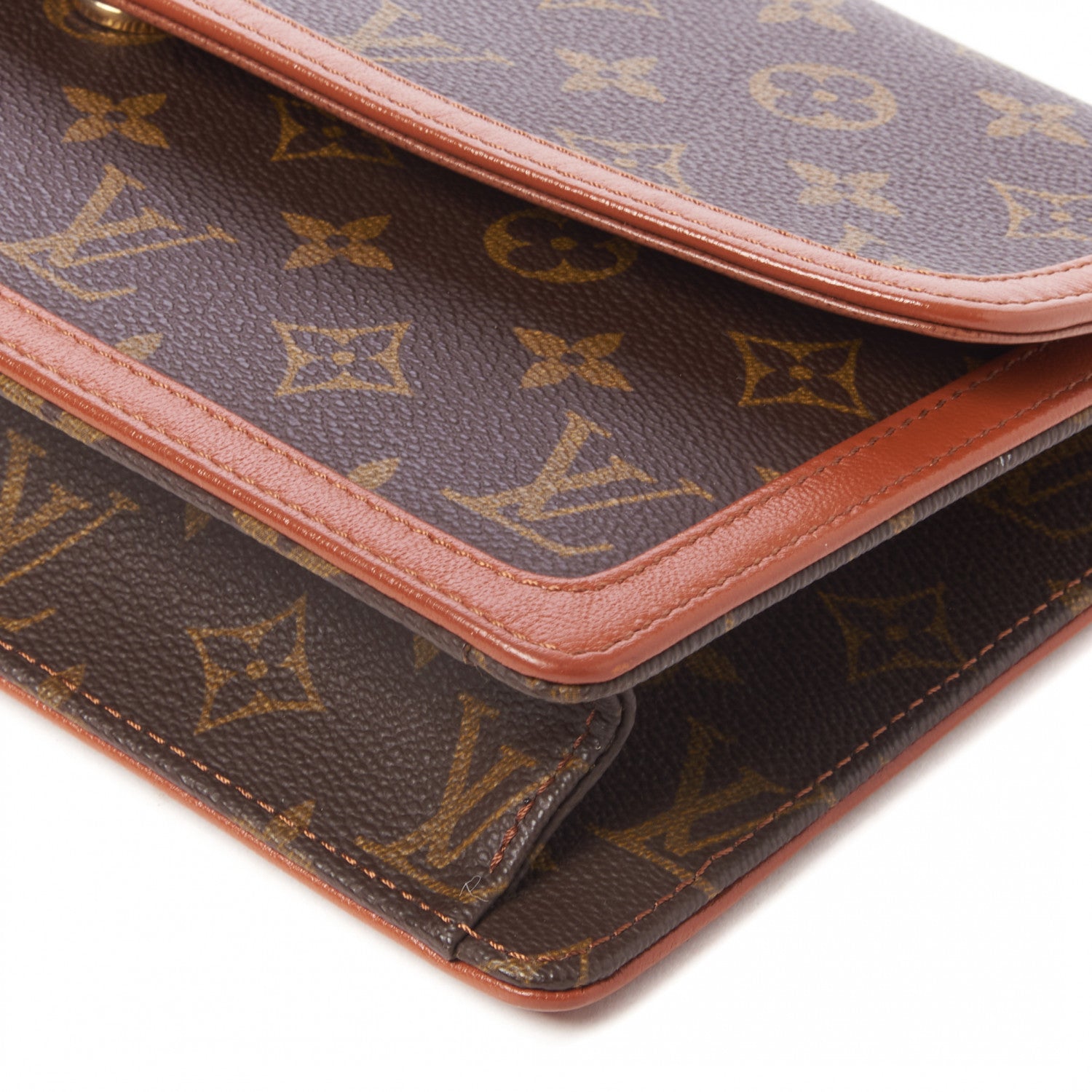 Louis Vuitton Monogram Pochette Dame 29 5 of 8