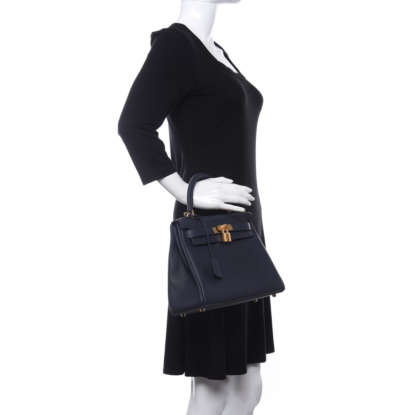 Togo Kelly Retourne 28 Bleu Nuit