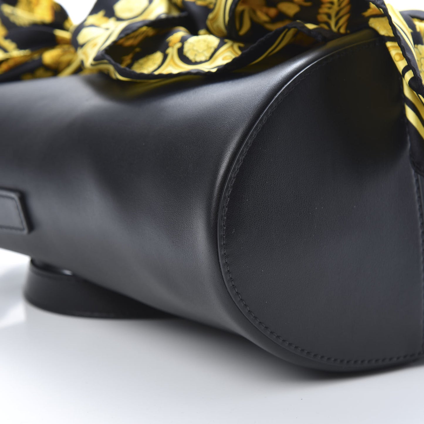 Calfskin Barocco Scarf Bucket Bag Black