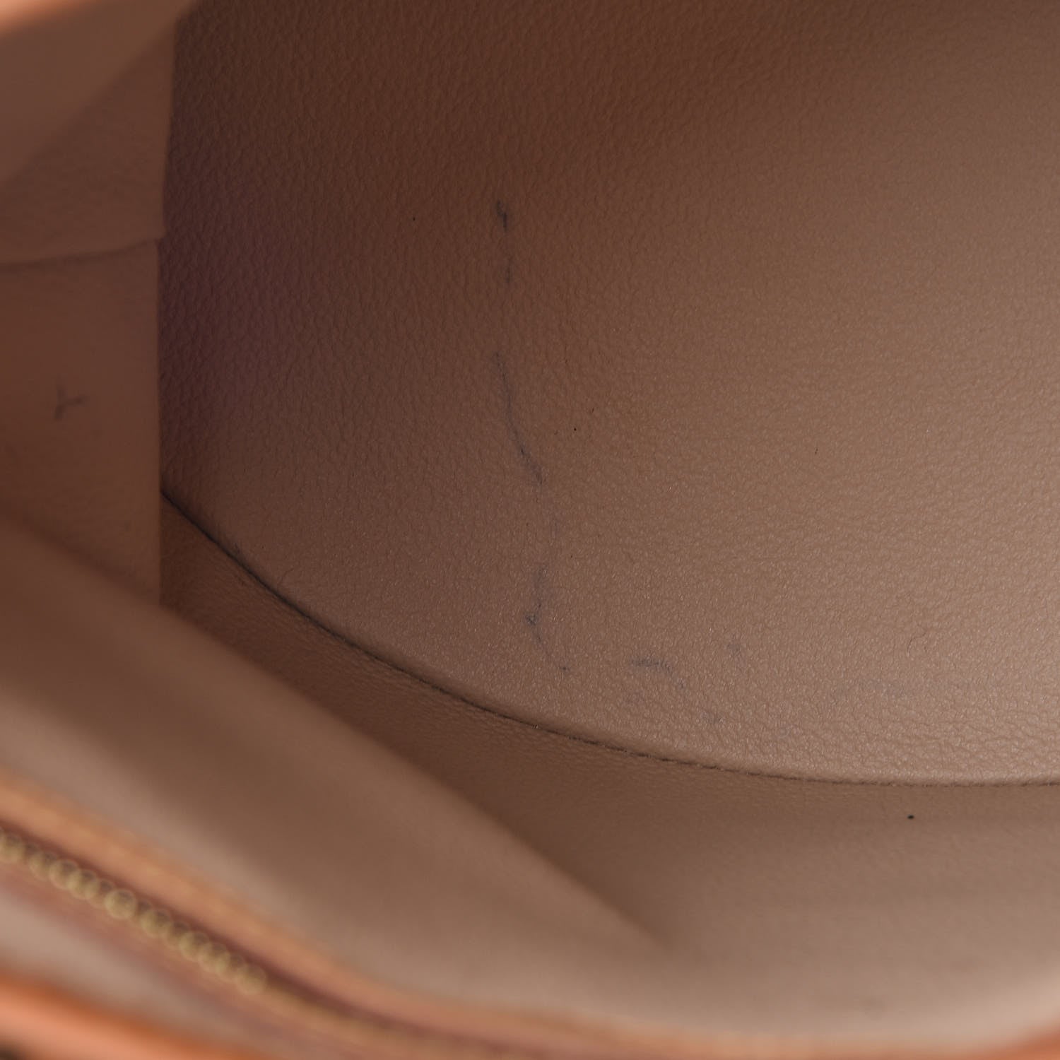 Louis Vuitton Monogram Petit Bucket 23 9 of 31
