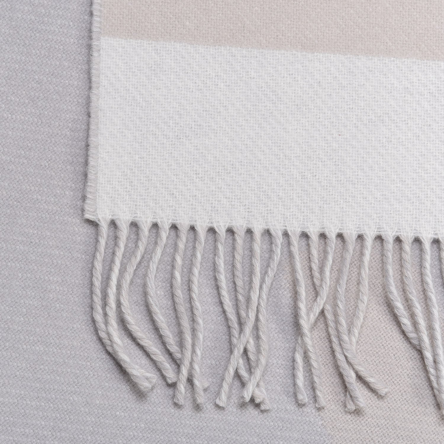Hermes Cashmere Wool Brides De Gala Plaid Blanket Gris Perle 3 of 3