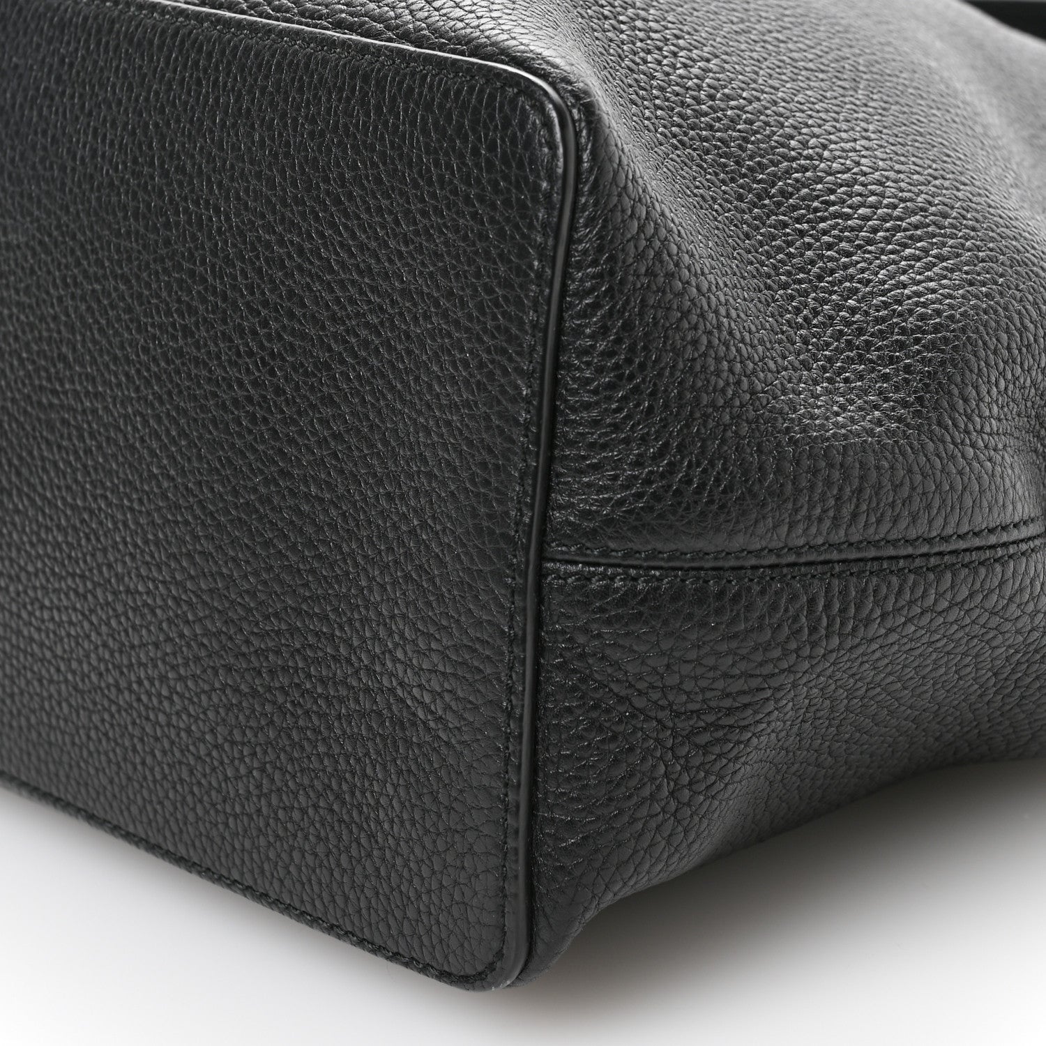 Gucci Pebbled Calfskin Large Soho Hobo Black 10 of 10