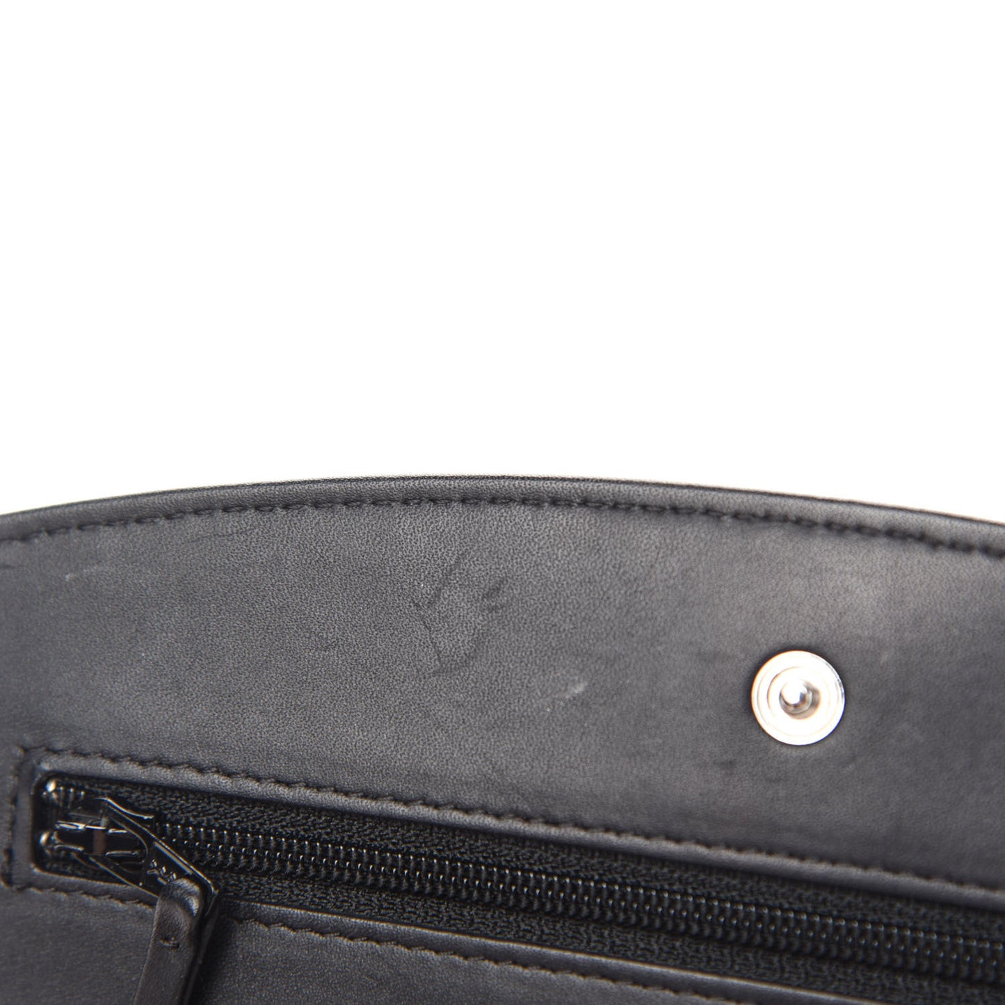 Patent Quilted Brilliant Wallet On Chain WOC Black