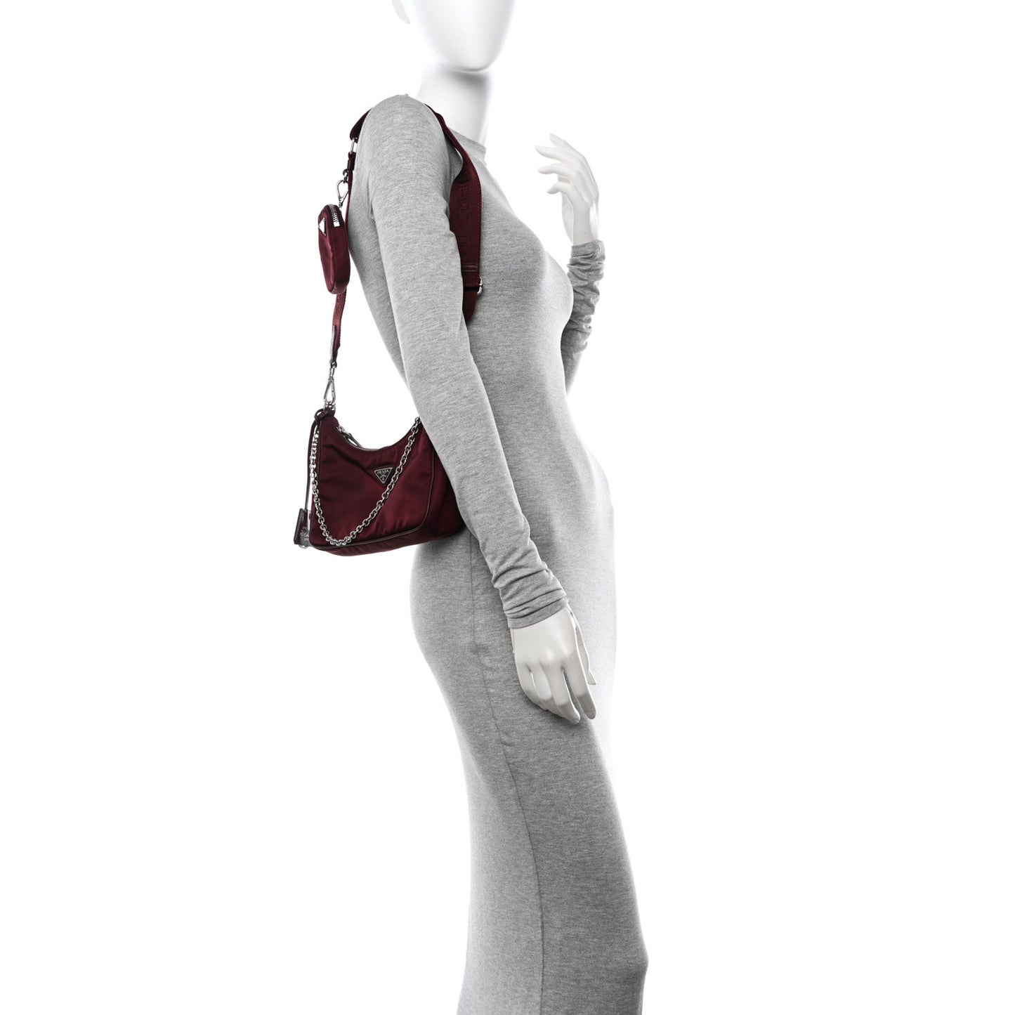 Tessuto Nylon Re-Edition 2005 Shoulder Bag Granato