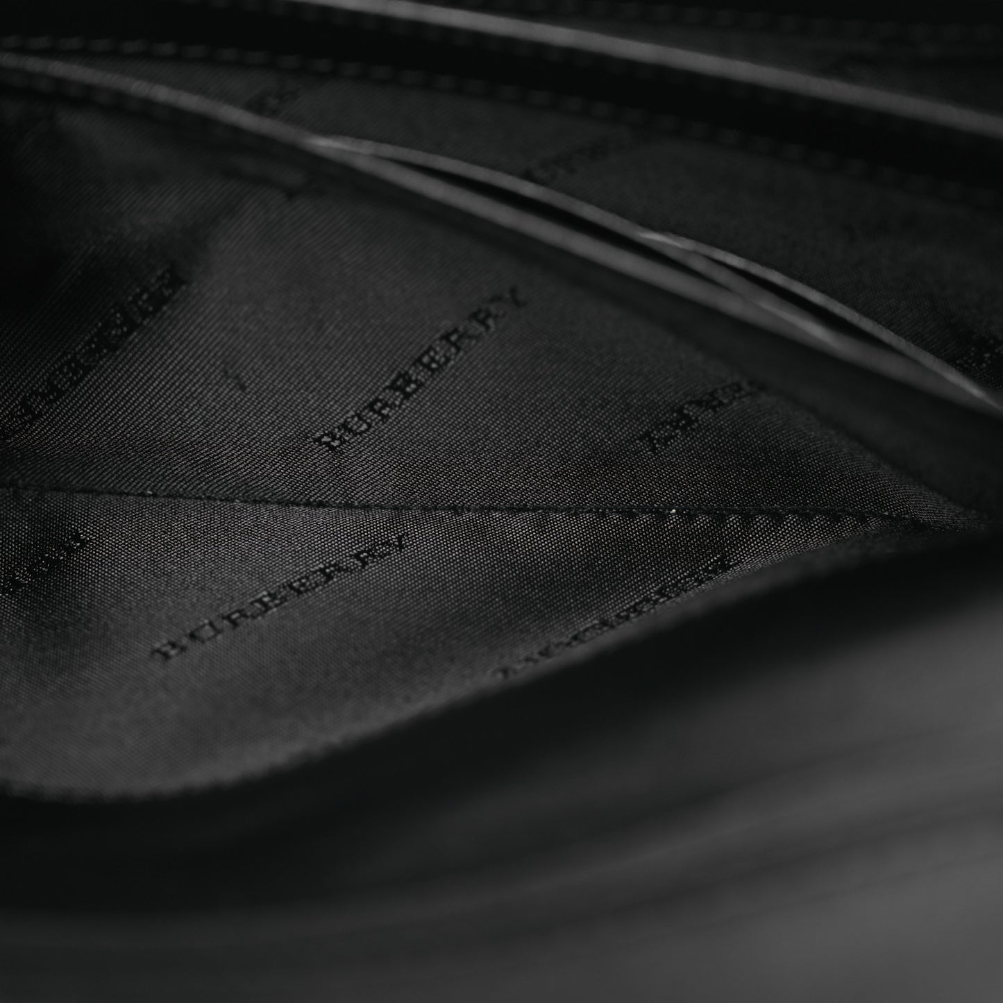 Calfskin Horseferry Check Porter Continental Wallet Black