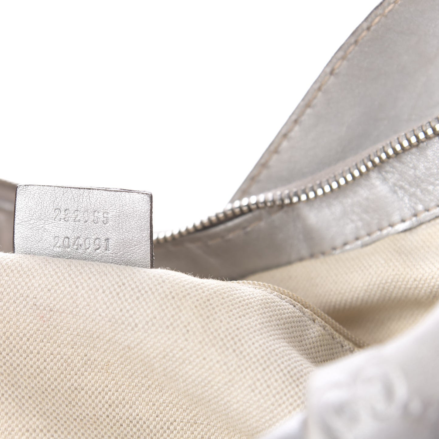 Metallic Guccissima Medium Sukey Hobo Silver