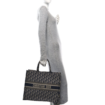 Christian Dior Oblique Large Book Tote Blue Multicolor 2 of 13