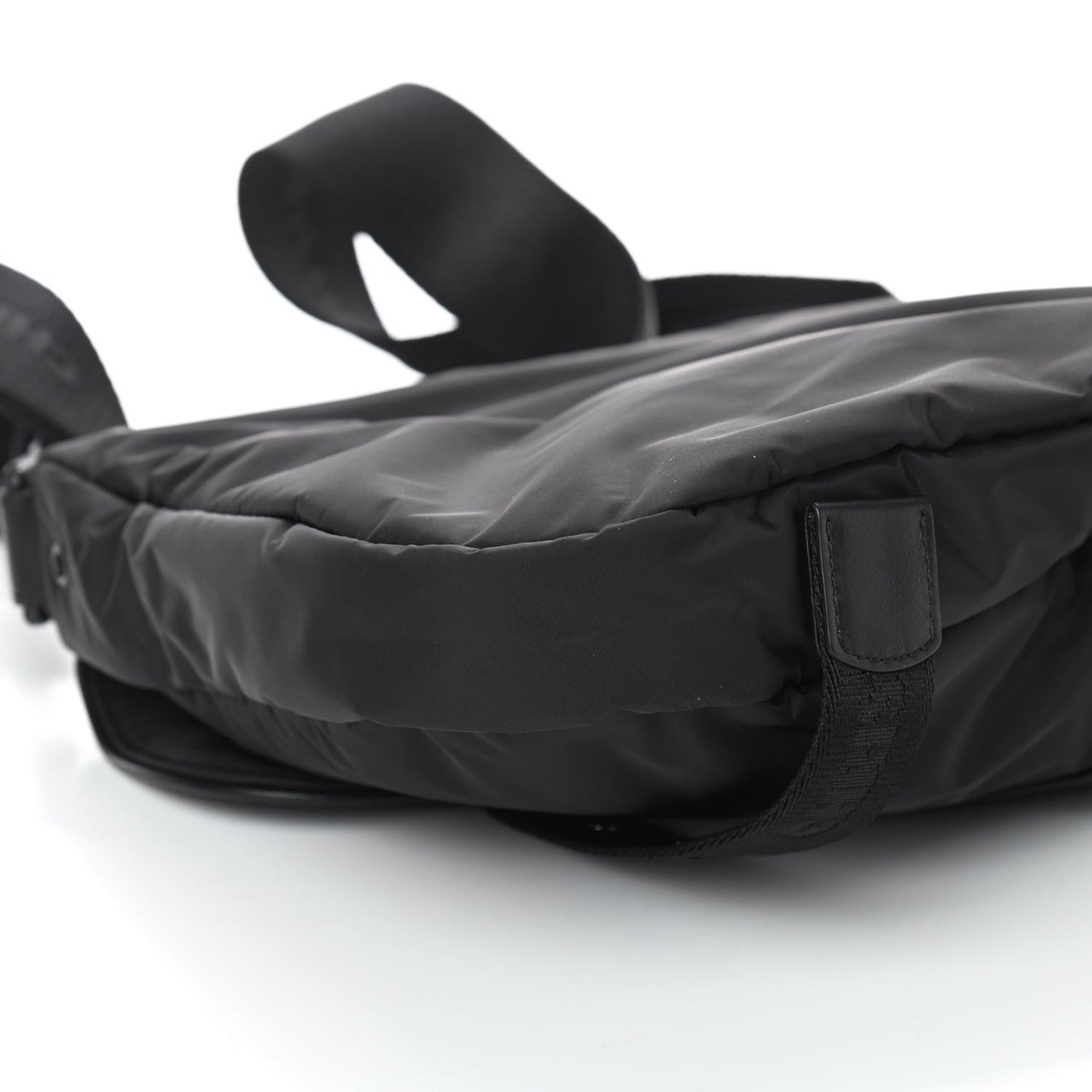 HOMME Nylon Saddle Messenger Bag Black