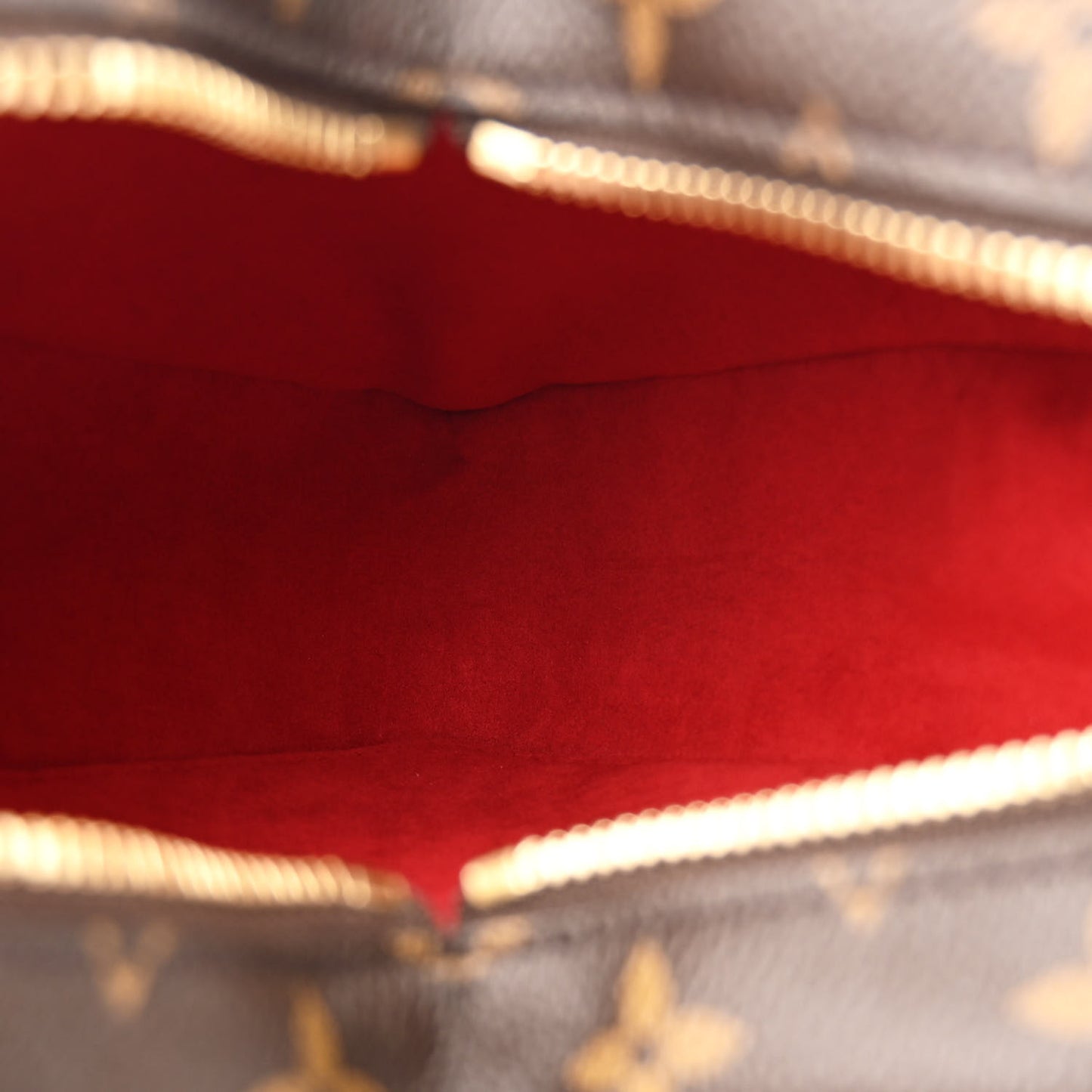 Monogram Fall In Love Sac Coeur