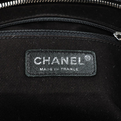 Chanel Calfskin Large Diamond Stitch Tote Black 6 of 7