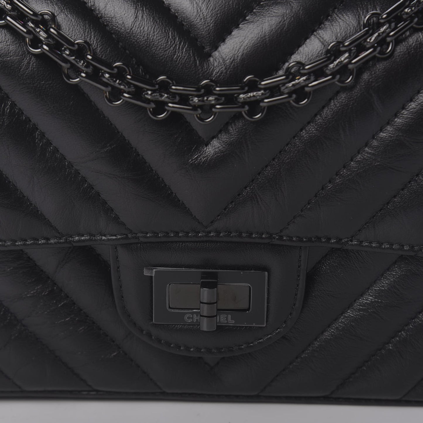Aged Calfskin Chevron Quilted 2.55 Reissue Mini Flap So Black