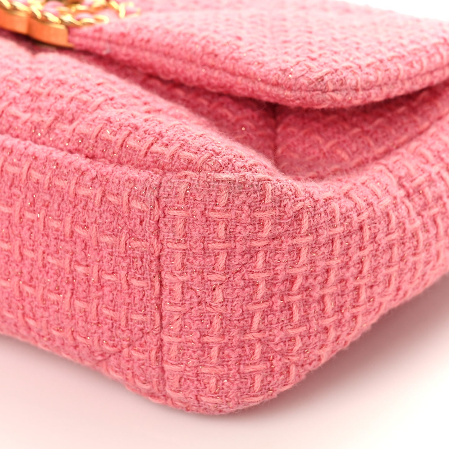 Metallic Tweed Quilted Medium Chanel 19 Flap Pink