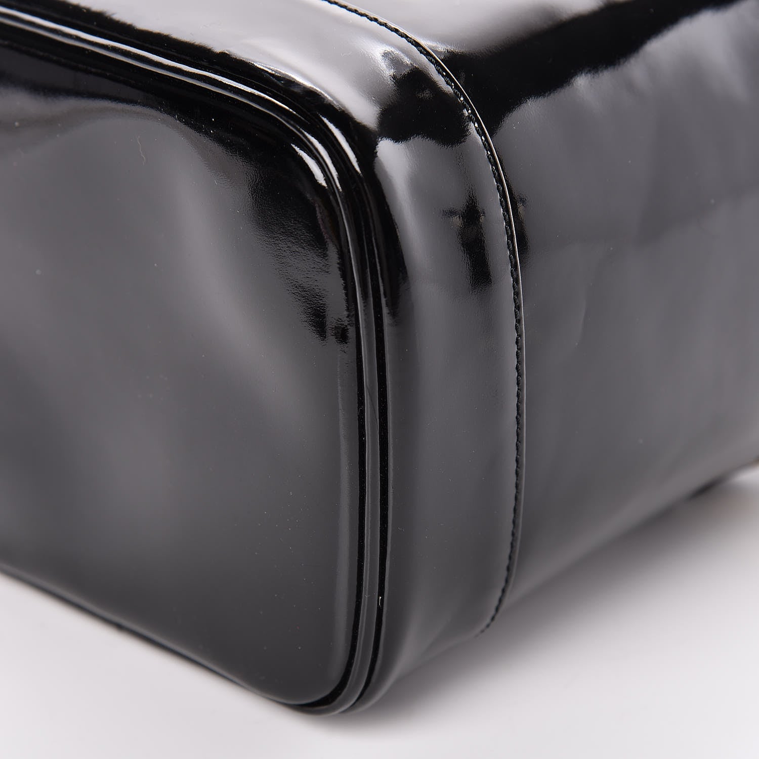 Chanel Patent Vanity Cosmetic Case Black 11 of 16