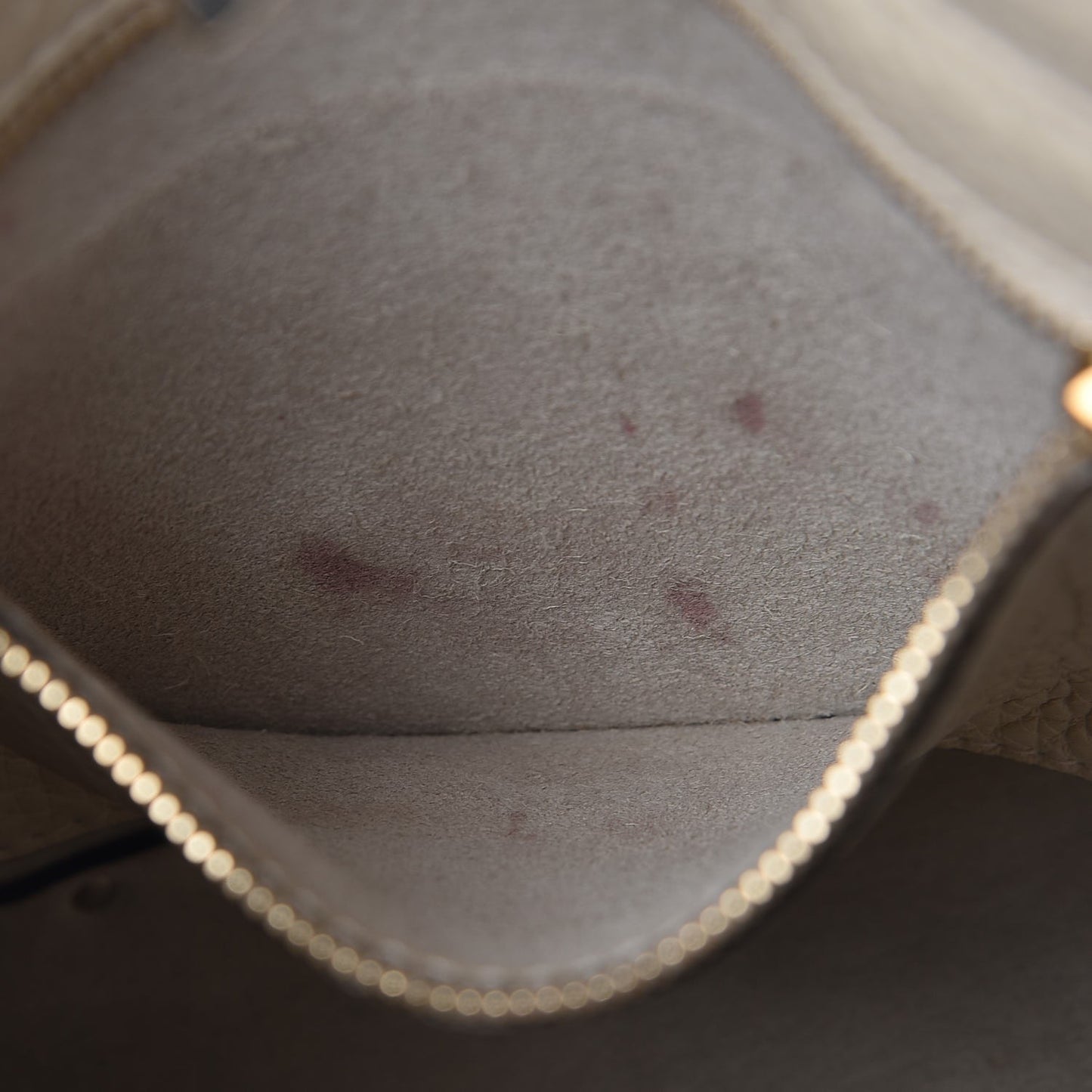 Pebbled Calfskin Small Rockstud Flip-Lock Messenger Bag Light Ivory