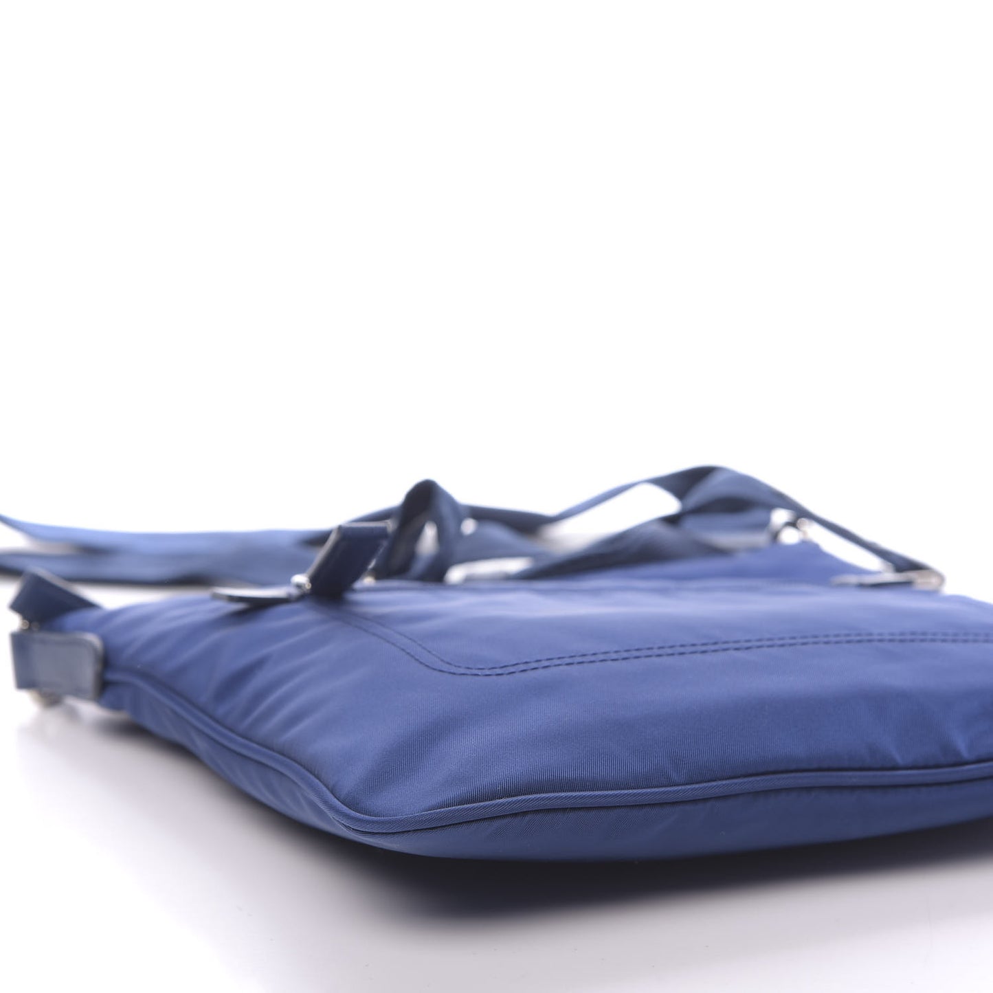 Tessuto Nylon Saffiano Flat Messenger Bag Royal