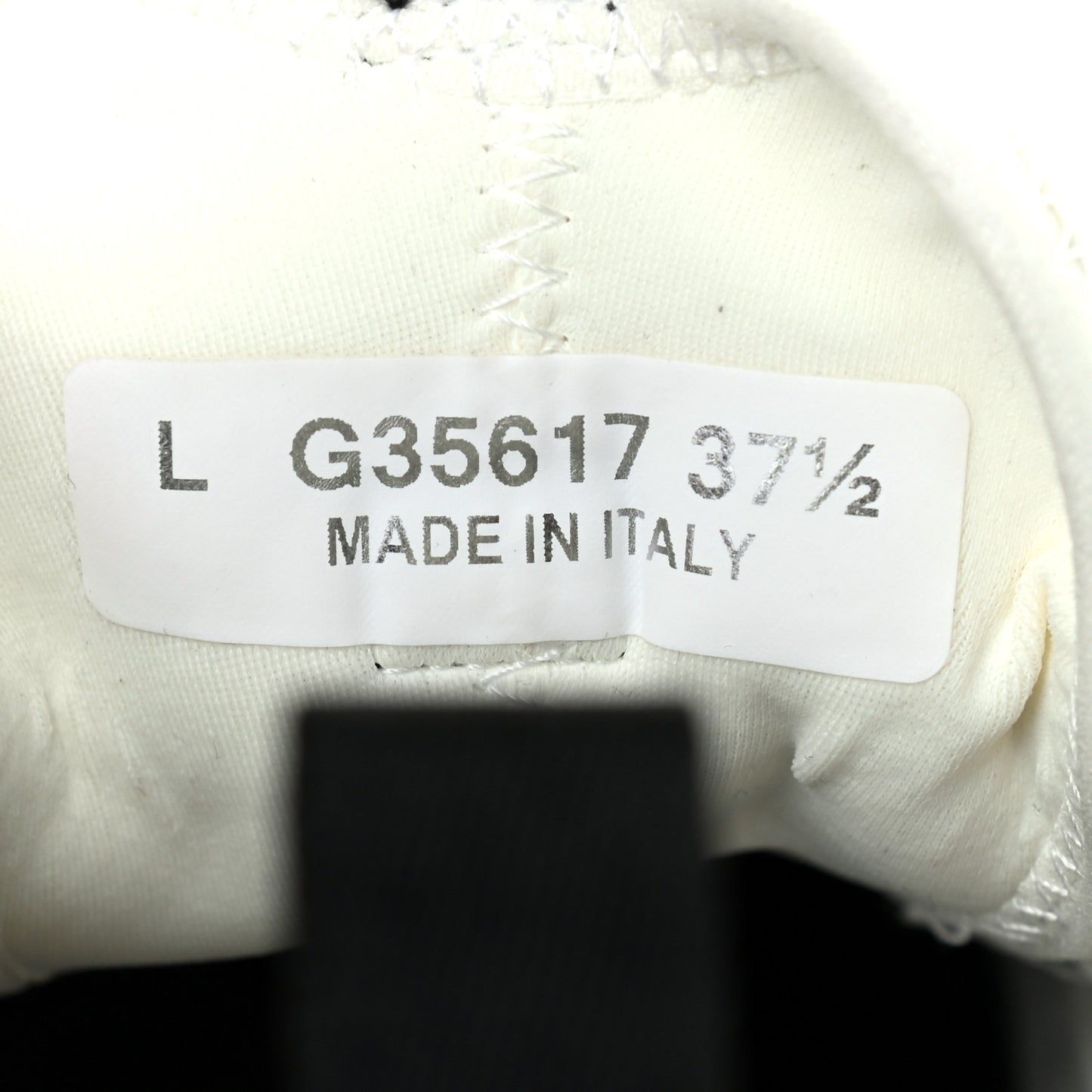 Velvet Calfskin Mixed Fibers CC Sneakers 37.5 Ivory Black