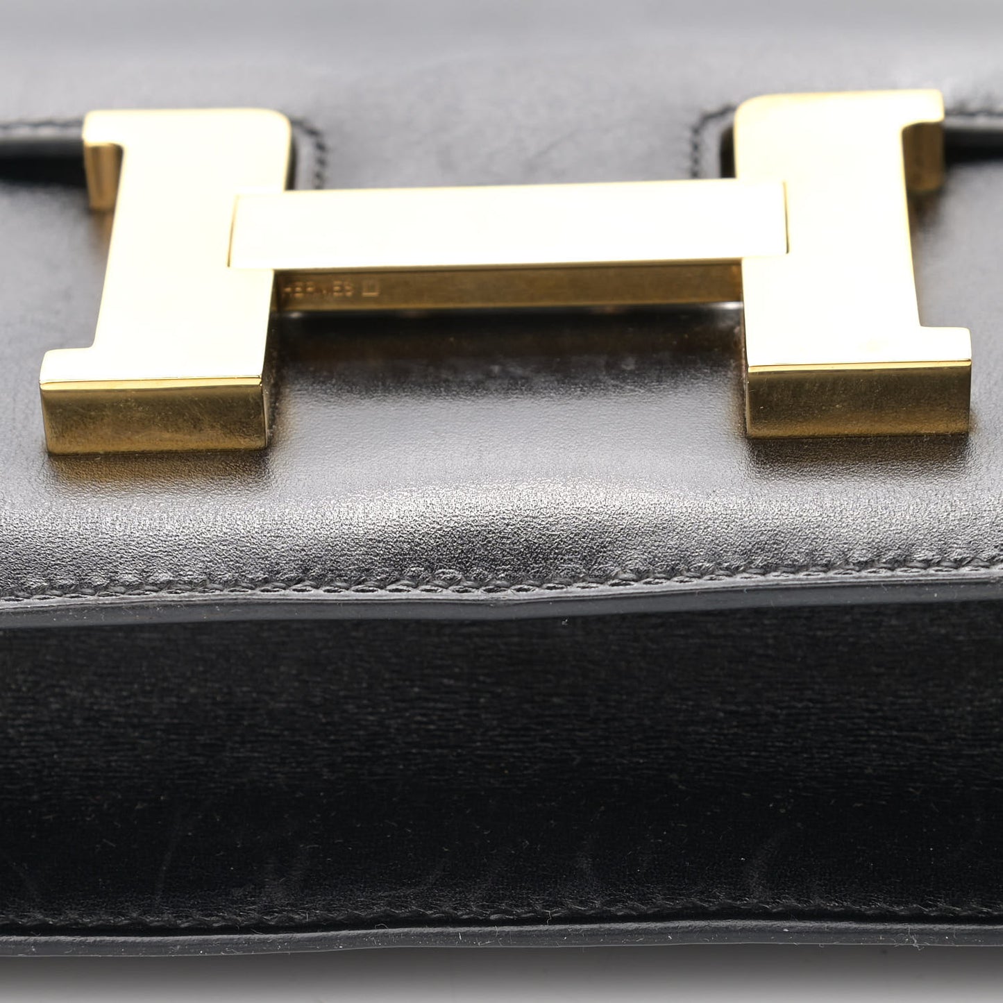 Box Constance 23 Black