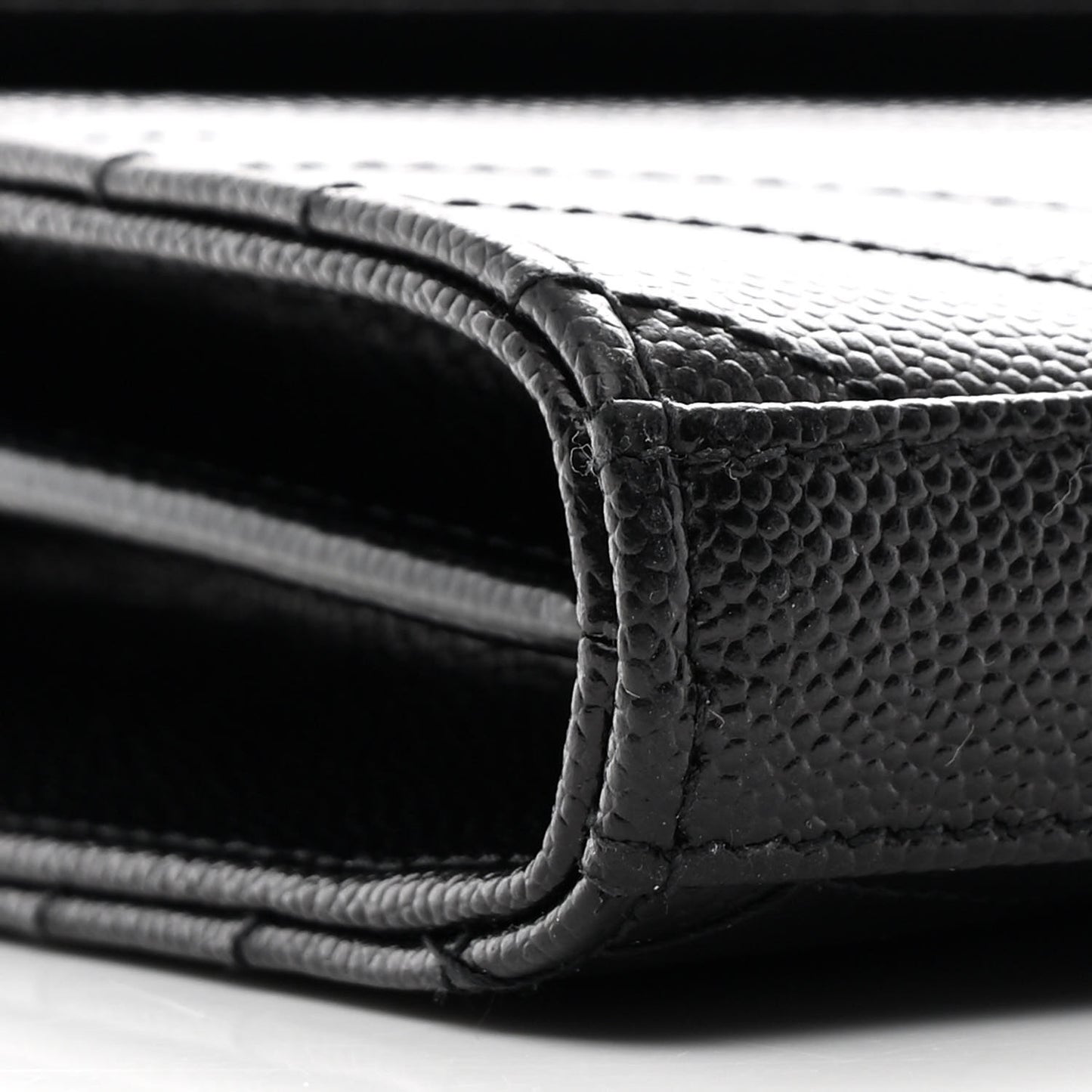 Grain De Poudre Matelasse Chevron Monogram Chain Wallet Black