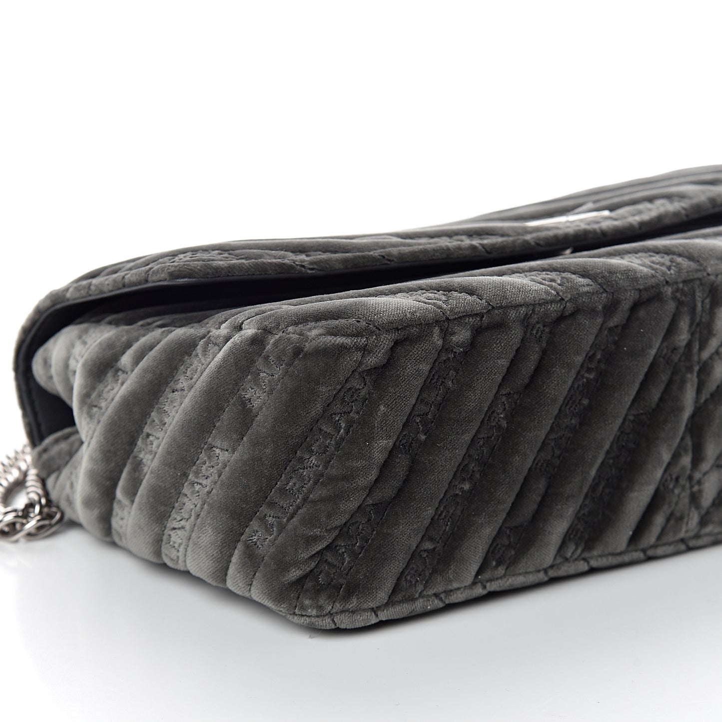 Velvet Logo Matelasse M BB Chain Shoulder Bag Gris