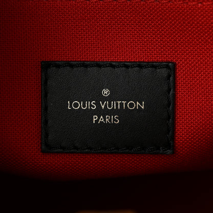 Louis Vuitton Reverse Monogram Giant Onthego PM 6 of 9