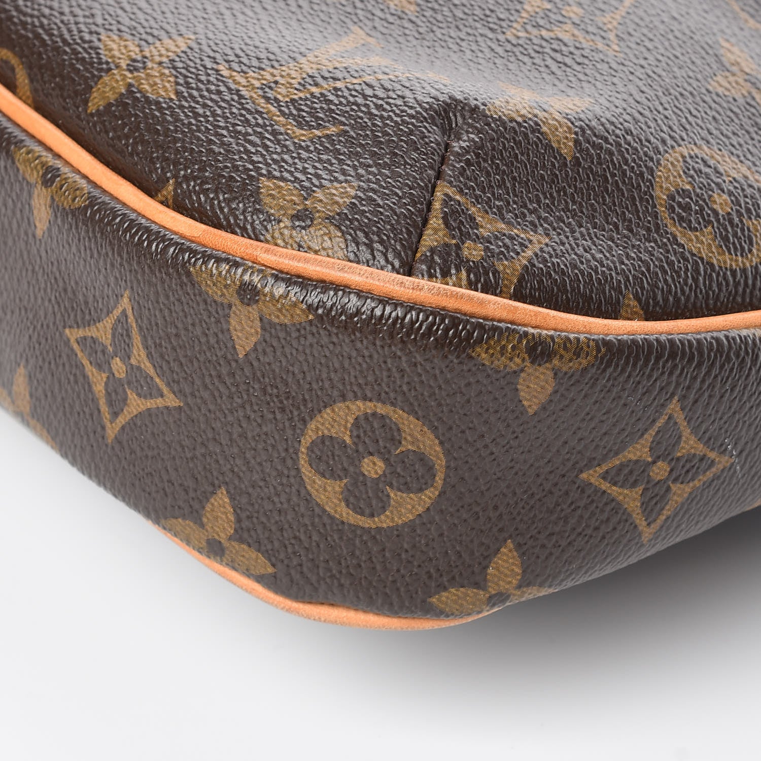 Louis Vuitton Monogram Odeon PM 9 of 18