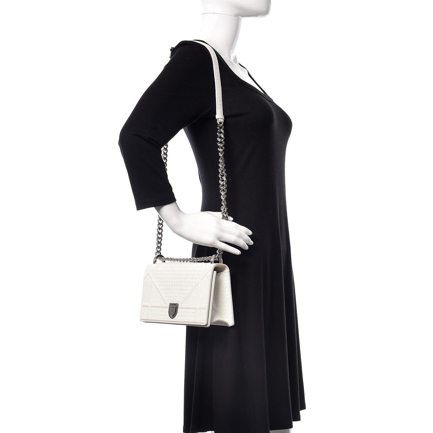 Christian Dior Patent Micro-Cannage Small Diorama Flap Bag White 2 of 17