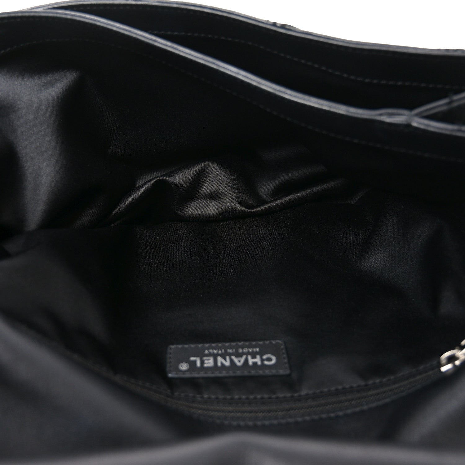 Chanel Lambskin Ultimate Stitch Maxi Flap Black 5 of 10