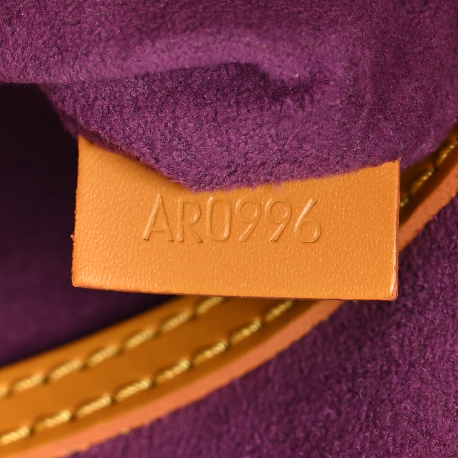 Louis Vuitton Epi Alma PM Tassil 6 of 16
