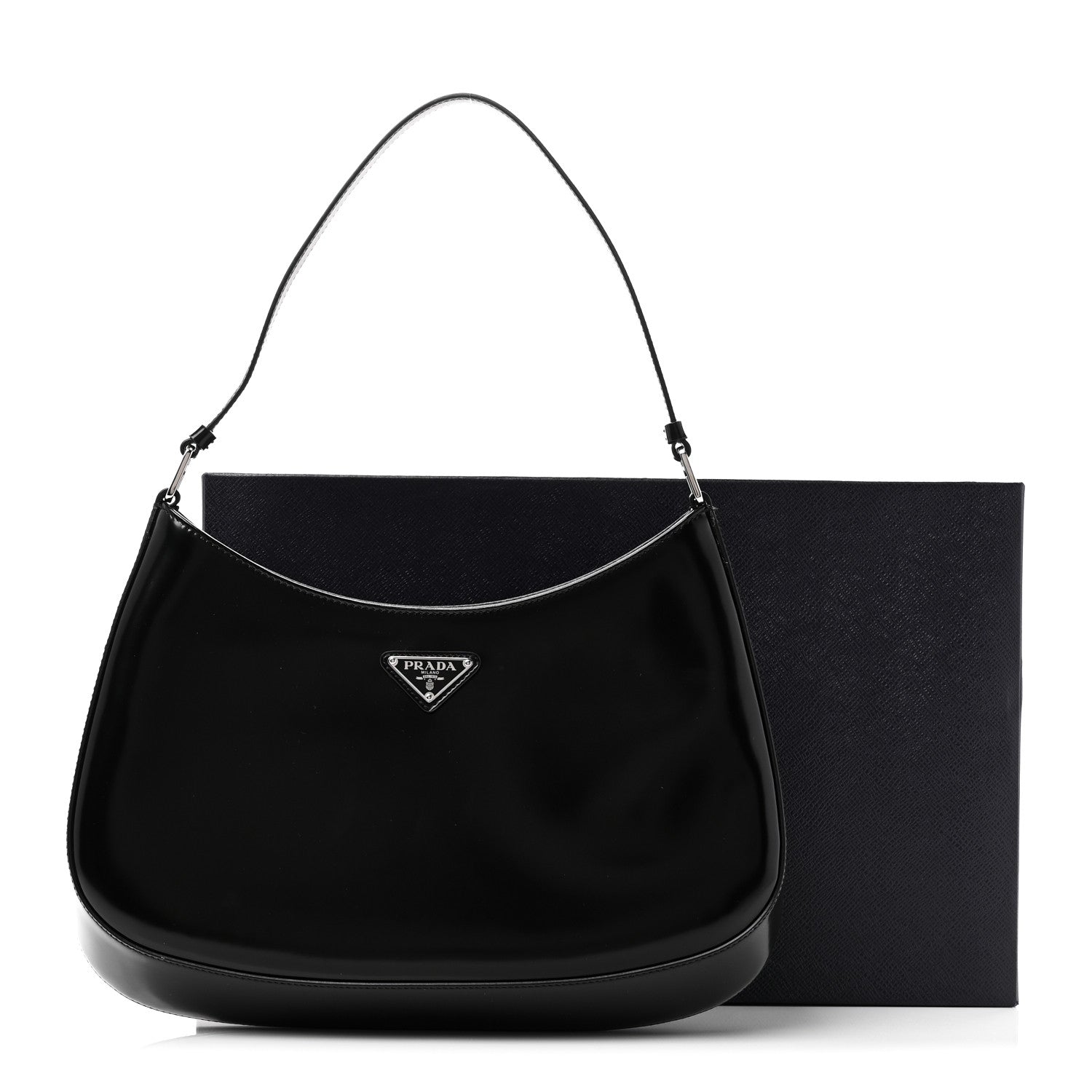 PRADA ブラックレザーブローチ PRADA ブラックレザーブローチ トライアングル型 - メルカリ