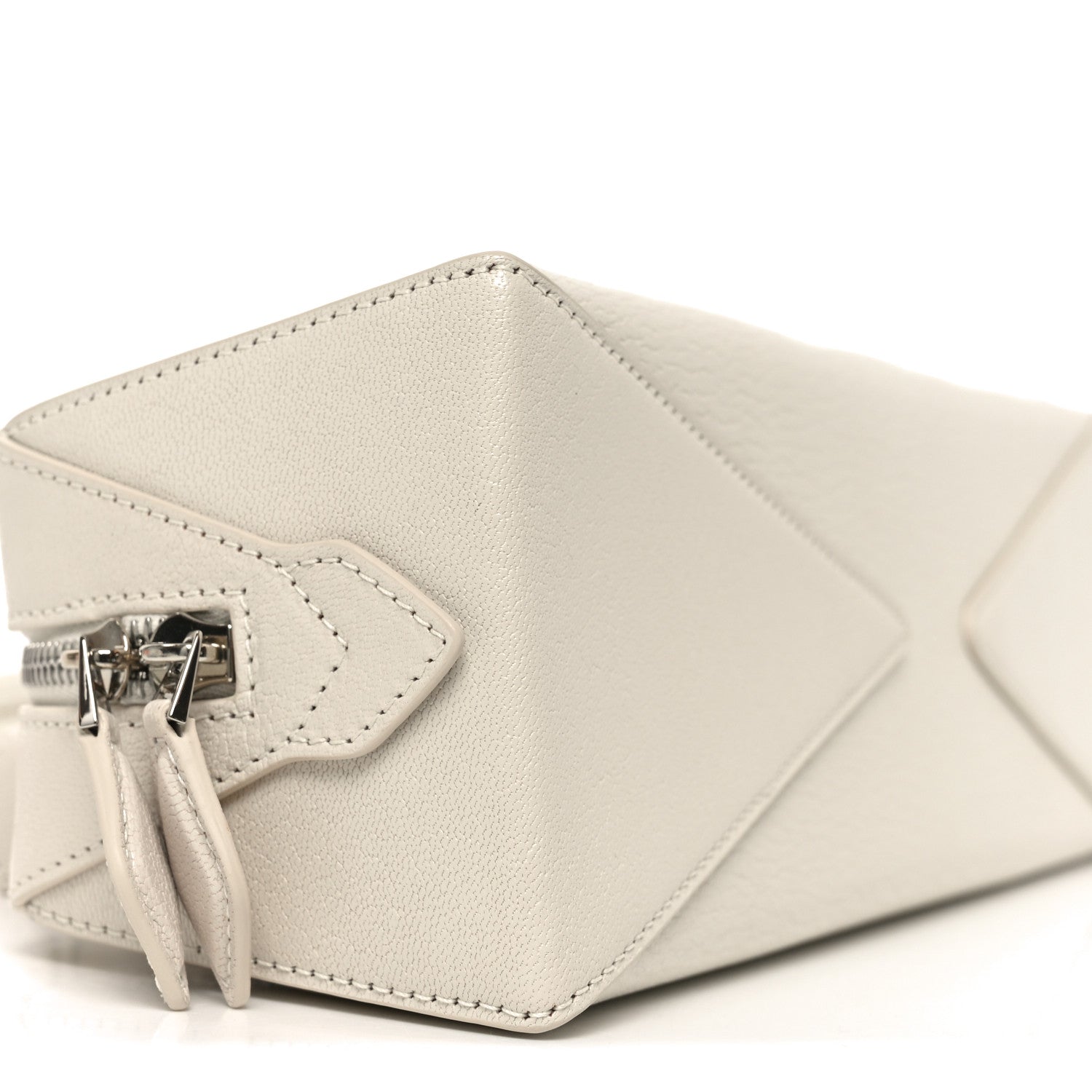 Alaia Goatskin Medium Le Teckel Bag Ivoire 9 of 9