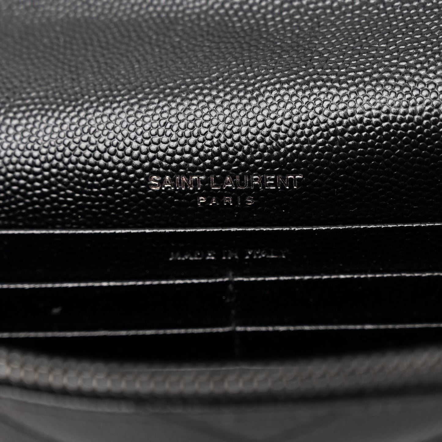 Grain De Poudre Matelasse Chevron Monogram Monochrome Envelope Chain Wallet Black